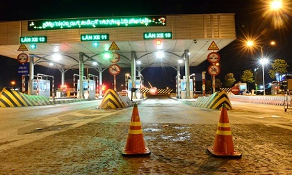 Lời kể nhân chứng vụ cảnh sát bị xe tải cán qua người