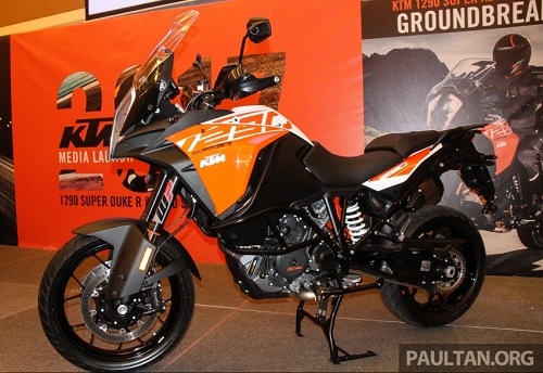 KTM 1290 Super Adventure S  và 1290 Super Duke R ra mắt - 1