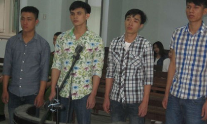 Côn đồ chế bom xăng ném vào người vô tội