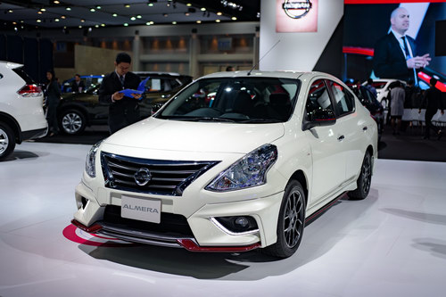 Cận cảnh Nissan Sunny Nismo 2017 giá 356 triệu đồng - 3
