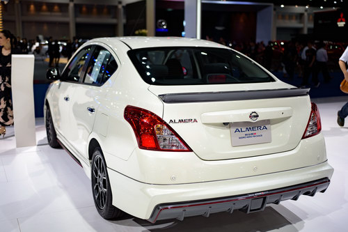 Cận cảnh Nissan Sunny Nismo 2017 giá 356 triệu đồng - 6