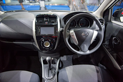 Cận cảnh Nissan Sunny Nismo 2017 giá 356 triệu đồng - 7