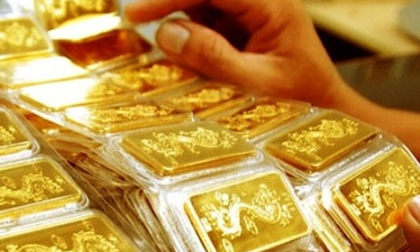 Giá vàng hôm nay 18/4: Vàng lên cao, USD tụt giảm