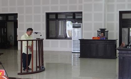 Xót xa cảnh người cha tha thiết xin giảm án cho “nghịch tử” dùng búa giết mình