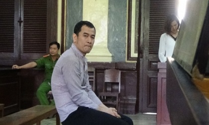 Cầm hộ đôi giày có chứa ma túy, thanh niên Thái Lan lĩnh án tù