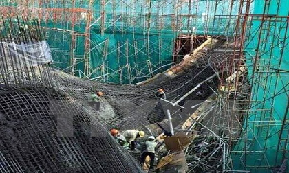 TP HCM: Sập giàn giáo từ tầng 9, một người tử vong tại chỗ