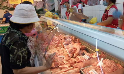 'Hoang mang' với thịt lợn nhập khẩu giá... 27.000 đồng/kg!
