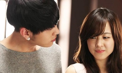 Vừa chớm hè, đại gia đình nhà chồng đã di cư sang phòng tôi nằm điều hòa khiến tôi khóc dở mếu dở