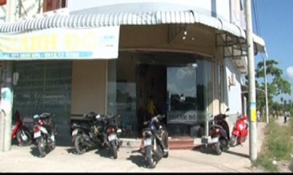 Truy bắt kẻ vác súng cướp tiệm vàng trong đêm rồi bắn công an