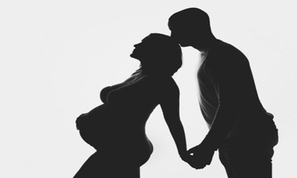 9 tháng mang thai sống trong “nghi ngờ và sợ hãi” của mẹ trẻ bị vẹo cột sống