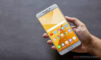 Top smartphone có màn hình lớn nhất, giải trí đỉnh cao