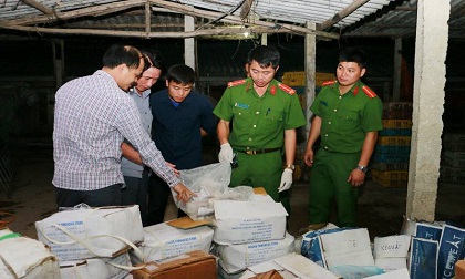 Hà Tĩnh: Liên ngành phát hiện 45kg thực phẩm hết hạn, CSMT phát hiện hơn 2 tấn