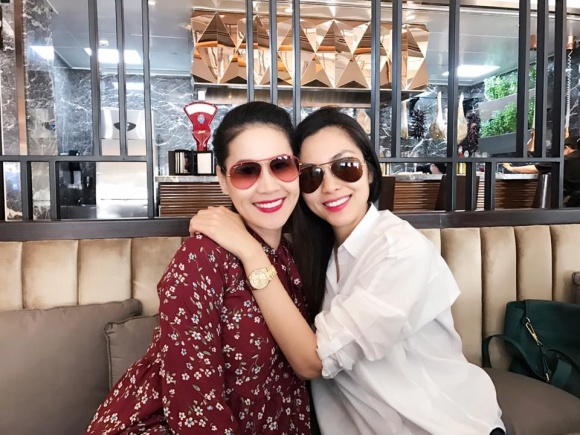 Mới sinh con chưa bao lâu Tăng Thanh Hà đã vội vã quay trở lại với công việc dù giàu có  - Ảnh 2.