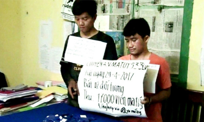 Bắt giữ hai người Lào vận chuyển gần 2 vạn viên ma túy tổng hợp vào Việt Nam