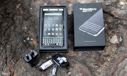 BlackBerry KeyOne về Việt Nam với giá 19 triệu đồng