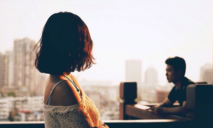 Chán chồng cù lần, không biết nịnh vợ, tôi đã phạm sai lầm khiến cả đời ân hận