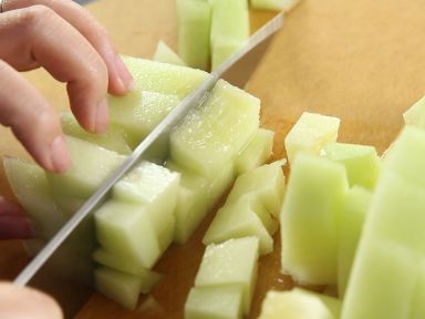 Nóng như thế này, làm thạch dưa hấu sữa tươi giải nhiệt thì cực đã! - 1