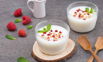 Nắng lên rồi làm pudding sữa mềm mịn mát lịm ngay thôi