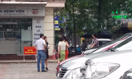 Hà Nội: Hàng chục thanh niên xông vào bệnh viện khống chế bác sĩ, tấn công bệnh nhân