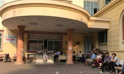 Nhân chứng kể phút kinh hoàng 20 côn đồ vào bệnh viện truy sát