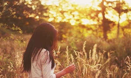 Tôi ngoại tình với người cũ và không thể quên được anh