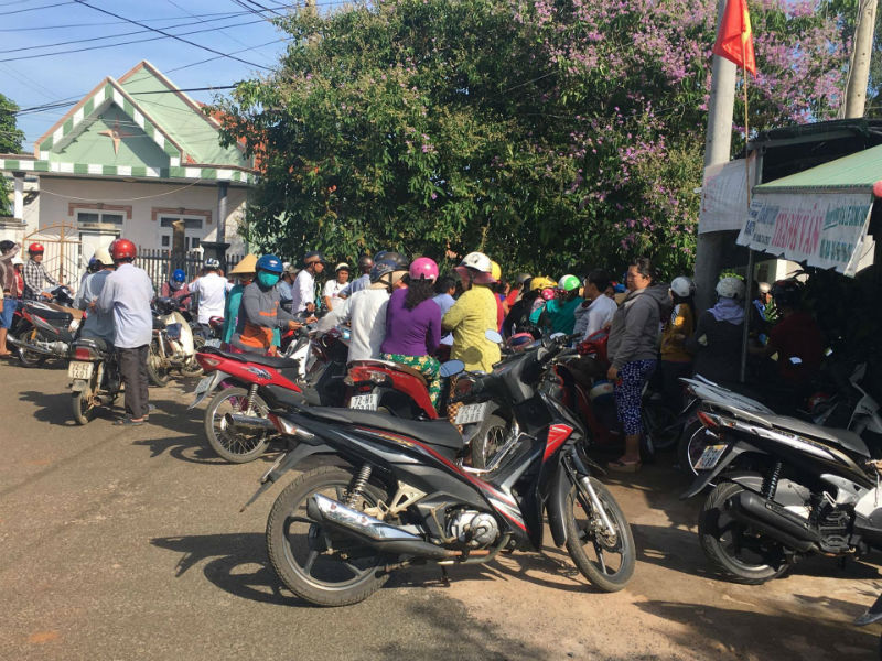 20170512125732-giet-vo-giau-xac-4-nam-tim-thay-bo-xuong-nguoi-trong-nha-ve-sinh-01-xahoi.com.vn-w800-h600