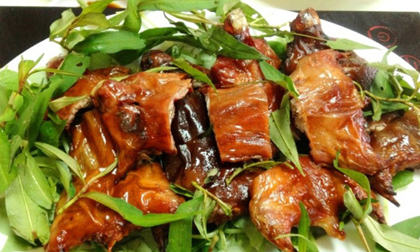Chuột đồng chiên xả ớt và lươn um rau ngổ đốn tim du khách đến Cà Mau