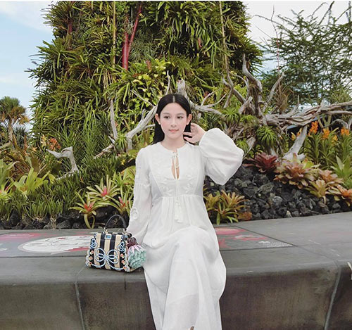 mang bau 5 thang, huyen baby van khien gai chua chong phat ghen vi nhan sac - 4
