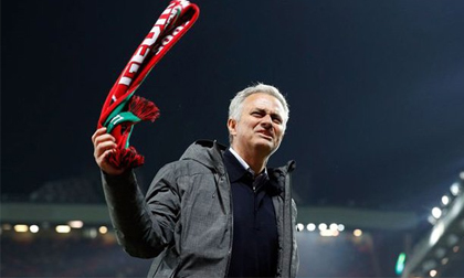 Mourinho suýt 'vỡ tim' khi MU vượt ải Celta Vigo