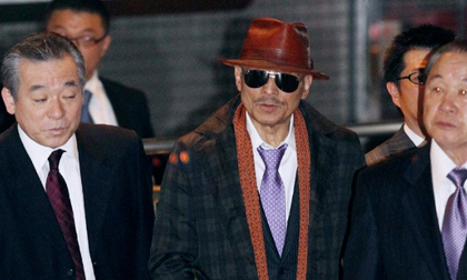 Cuộc đời “lập dị” của trùm mafia Nhật Bản: Ngày giết người, đêm làm thơ