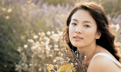 Những con giáp này như thỏi nam châm, chẳng làm gì cũng có khối người mê như điếu đổ