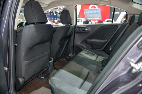 Giá chỉ 300 triệu đồng, Honda City 2017 