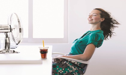 Những việc ai cũng từng làm khi đi nắng về khiến sức khoẻ bị ảnh hưởng nghiêm trọng