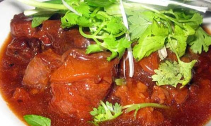 Cách làm thịt bò sốt vang thơm ngon cho ngày trời mát
