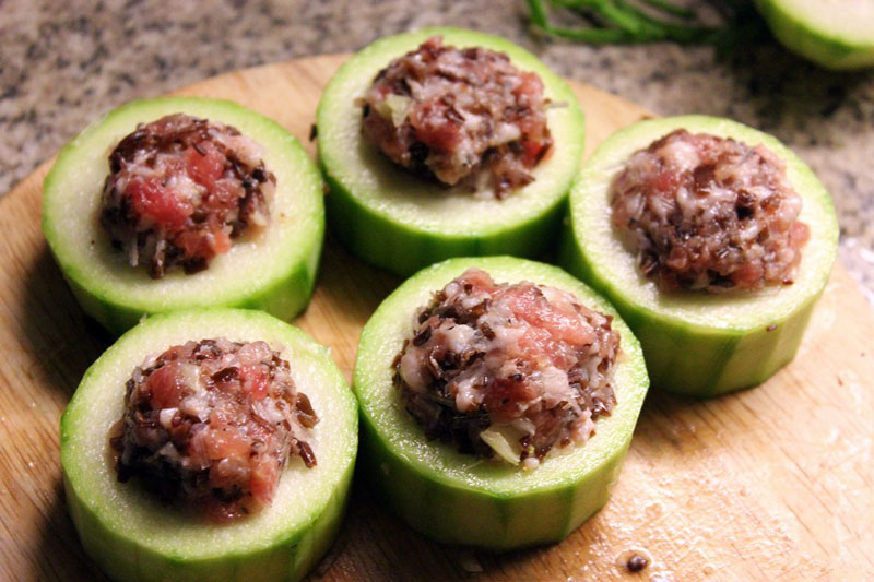 Cách nấu canh bí đao nhồi thịt chinh phục cả nhà - 2