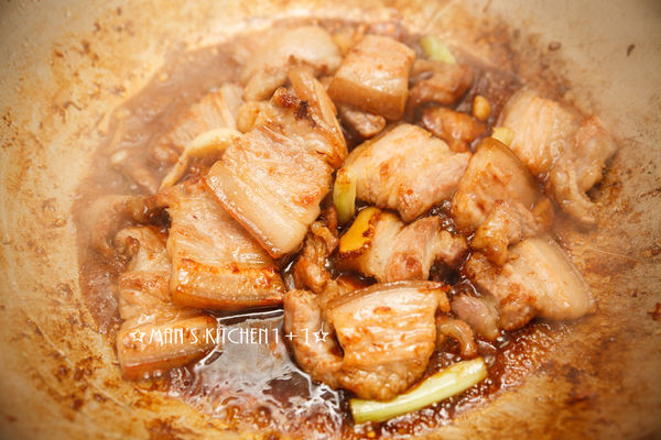 Mách chàng cách làm thịt rang cháy cạnh siêu ngon, siêu dễ đãi vợ yêu - 4