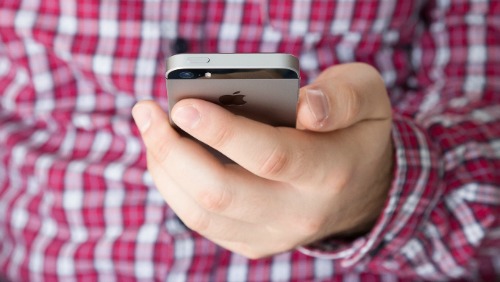 Top smartphone nhỏ gọn đáng mua nhất hiện nay - 1