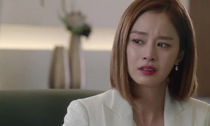 Nhìn đứa trẻ 2 tuổi đang vô tư chơi đùa, tự nhiên tôi cảm thấy thương xót cho chồng mình và cô gái đó