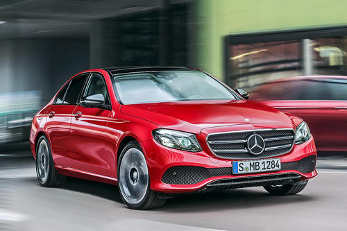 mercedes ra mat e250 va e300 lap rap tai viet nam hinh anh 1