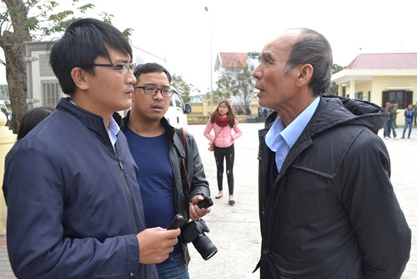 8 thang sau vu tham sat 4 ba chau o quang ninh: “dem do toi co linh cam bat an...” - 4