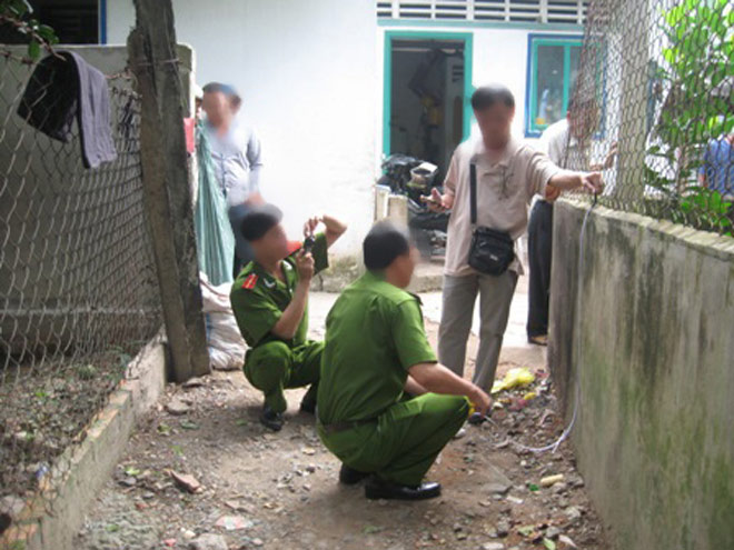 Nghi án cô gái trẻ bị người yêu bắn trúng đầu, nhập viện nguy kịch - 1