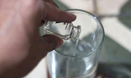 Một bác sĩ ở Đồng Nai nghi bị đầu độc bằng sinh tố