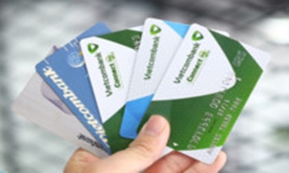 Thêm chủ thẻ Vietcombank bỗng dưng mất 72 triệu đồng trong tài khoản