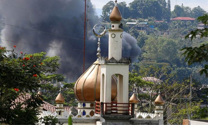 Phiến quân định đốt thành phố Philippines, xác người la liệt
