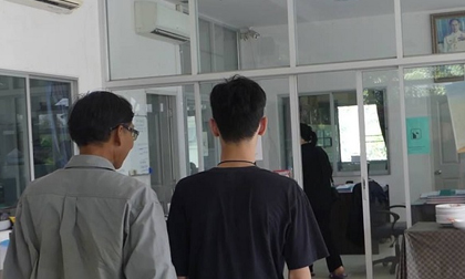 Khó tin vợ giấu bí mật khủng khiếp suốt 15 năm về đứa con mà chồng không hay biết