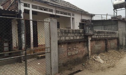 Ôm vợ người khác trên giường, anh thợ xây bị chém tử vong