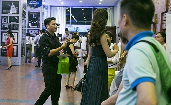 Bạn trai Thu Thảo, Tú Anh vừa đẹp vừa giàu khiến fan ghen tỵ