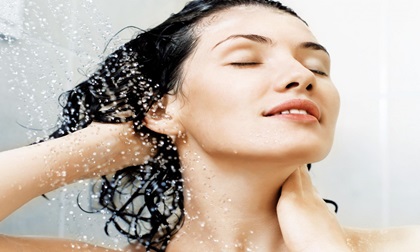Nếu không muốn chết sớm hãy từ bỏ thói quen này trong lúc tắm