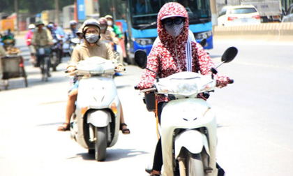 Hà Nội phá vỡ kỷ lục nắng nóng 45 năm