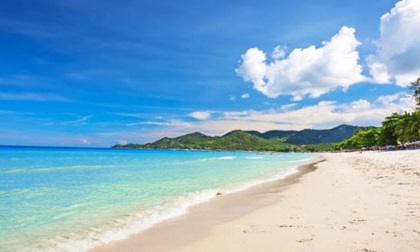 Trốn mùa chảo lửa ở 17 bãi biển xanh mát, đẹp nhất Thái Lan